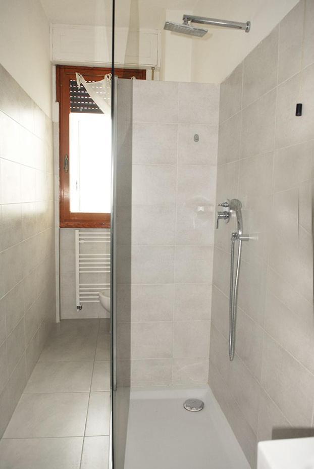 Viareggio Seaside Apartment Private Parking Экстерьер фото